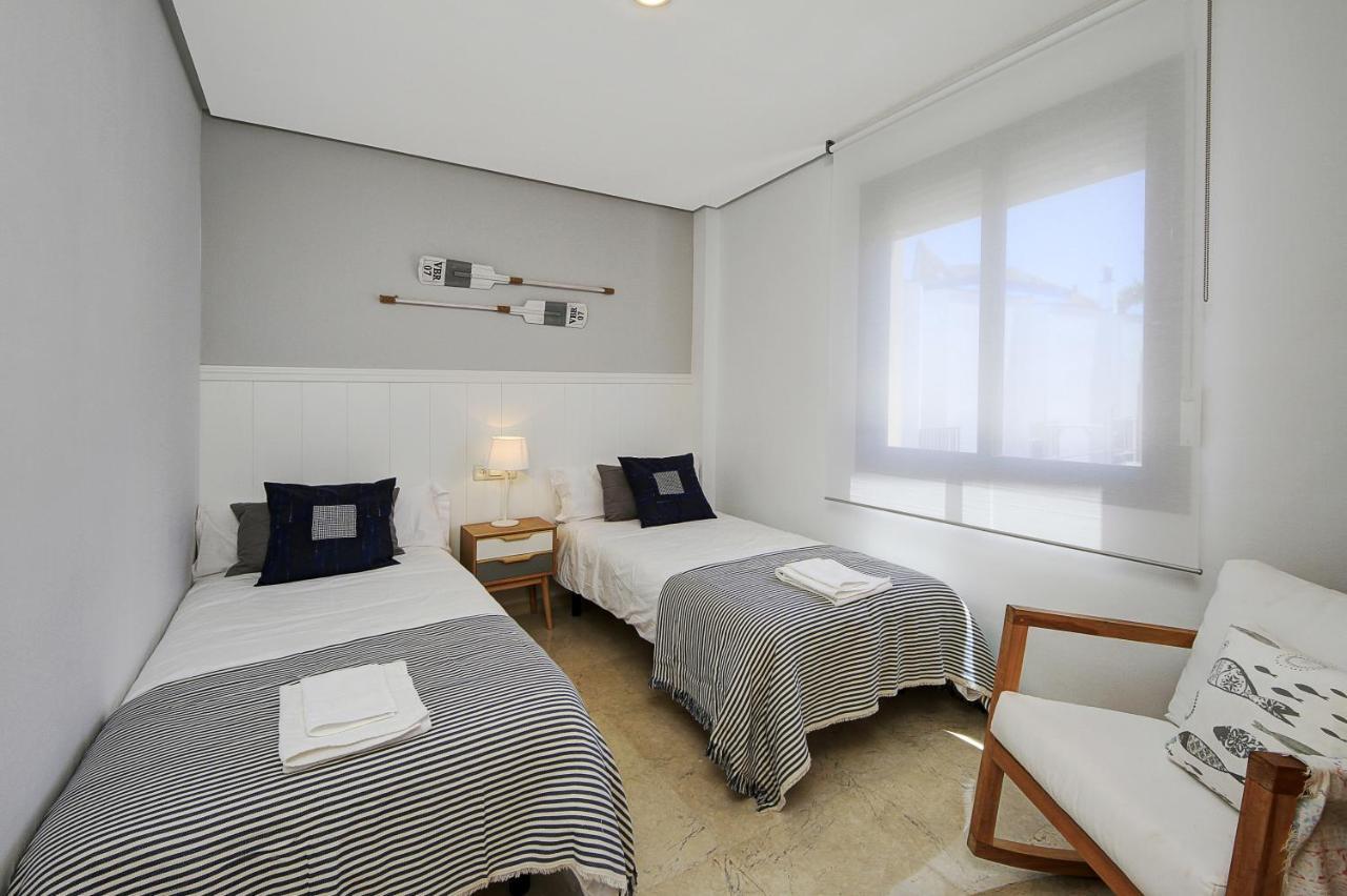 Primera Linea De Playa Con Parking Y Wifi Almuñécar Εξωτερικό φωτογραφία
